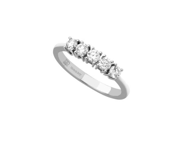 Anillo de oro blanco con 5 diamantes engarzados